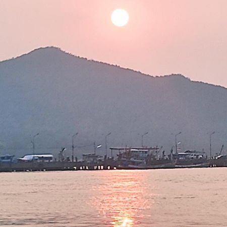 Sea Saran Condominium For Short-Term Stay 방사레 외부 사진