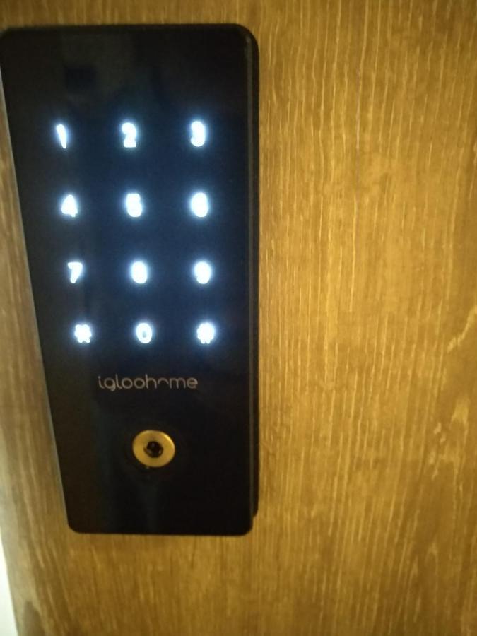 Sea Saran Condominium For Short-Term Stay 방사레 외부 사진